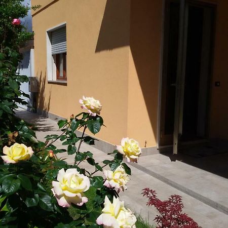 Villa Al Sole Mestre Buitenkant foto