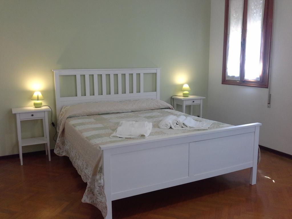 Villa Al Sole Mestre Buitenkant foto