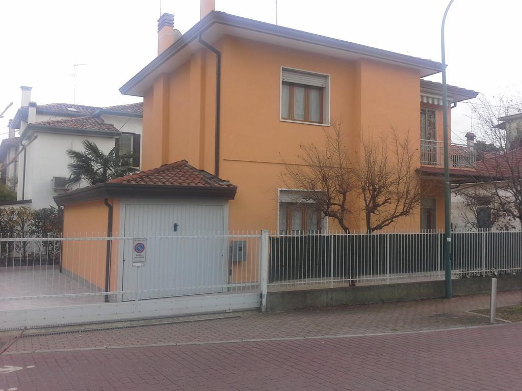 Villa Al Sole Mestre Buitenkant foto