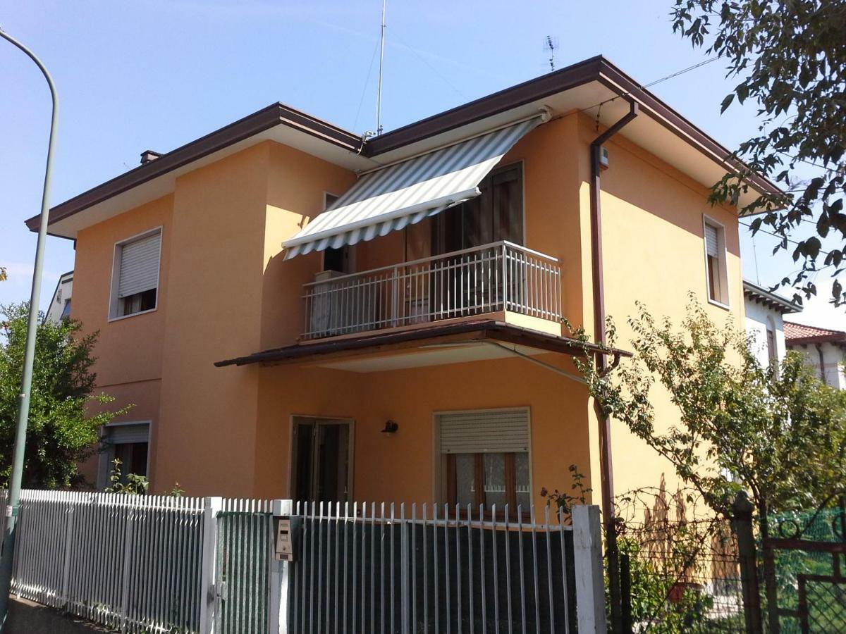 Villa Al Sole Mestre Buitenkant foto