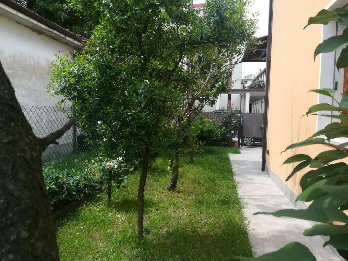 Villa Al Sole Mestre Buitenkant foto
