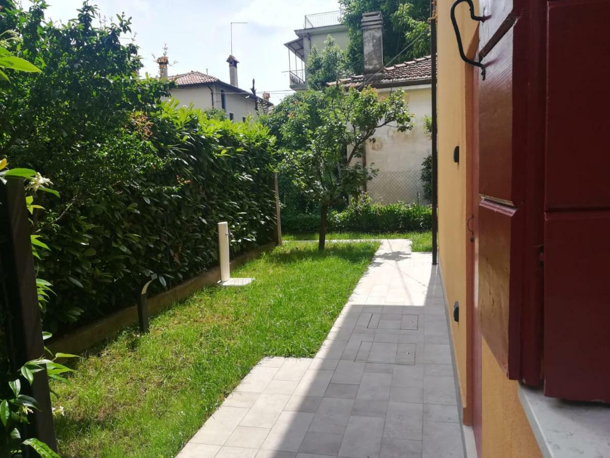 Villa Al Sole Mestre Buitenkant foto