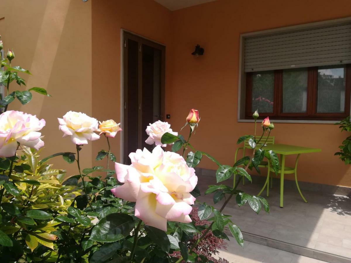 Villa Al Sole Mestre Buitenkant foto