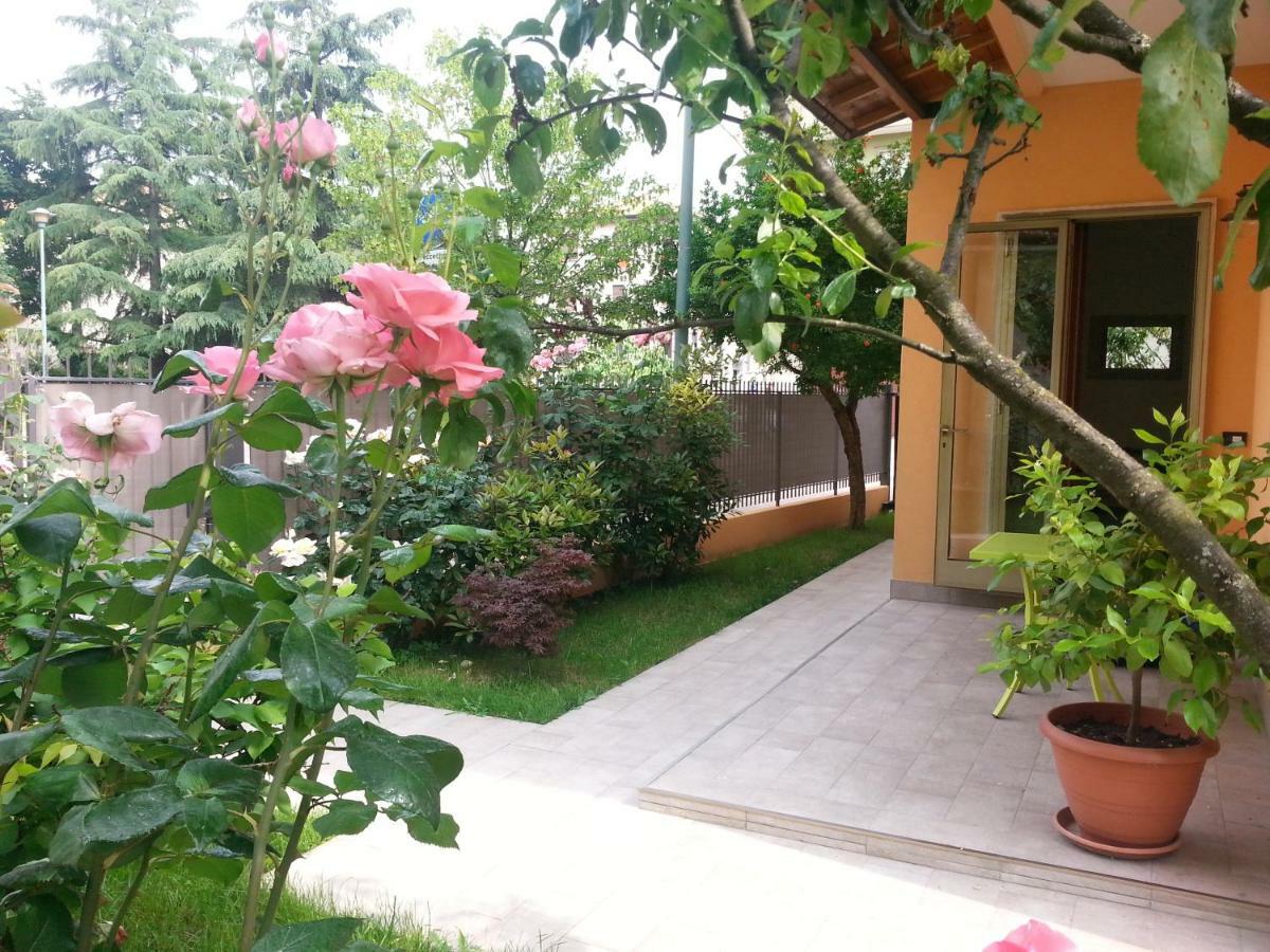 Villa Al Sole Mestre Buitenkant foto